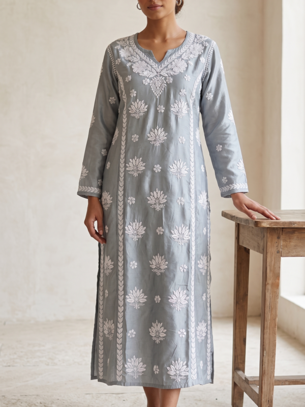 Chikankari kurti